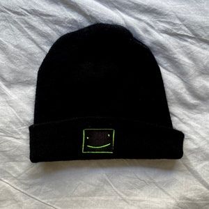 DREAM Smile Cuffed Beanie